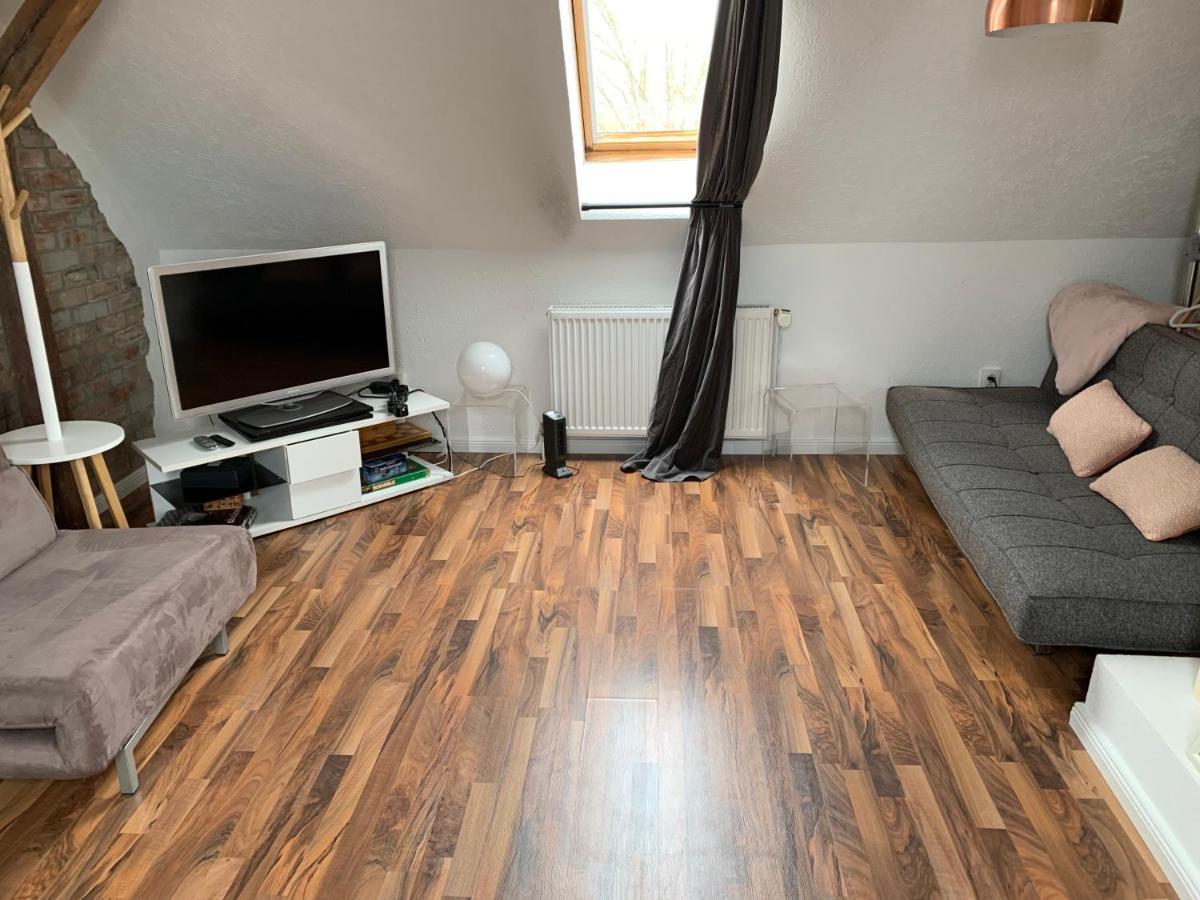Haus Am Teich Apartment Besitz